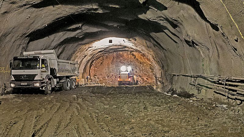 O túnel da Transolímpica: Fácil e rápida estabilização usando ancoragens DSI GRP O túnel da Transolímpica: Fácil e rápida estabilização usando ancoragens DSI GRP