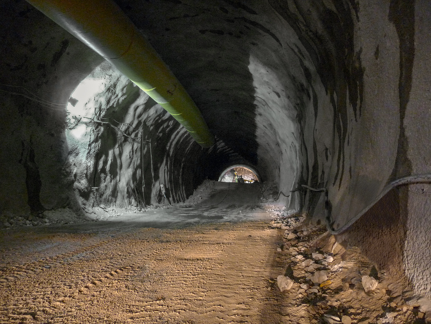 The Klokova Tunnel: Ground Support Products by DSI Underground for Greece’s new North-South Connection The Klokova Tunnel: Ground Support Products by DSI Underground for Greece’s new North-South Connection